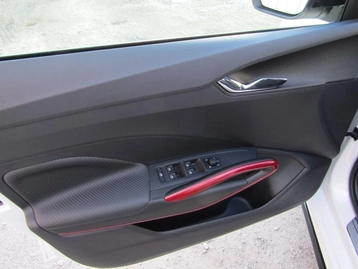 Image véhicule  Skoda FABIA (17)
