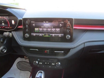 Image véhicule  Skoda FABIA (11)