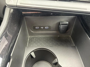 Image véhicule  Renault AUSTRAL (36)