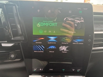 Image véhicule  Renault AUSTRAL (31)