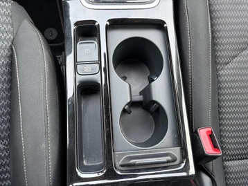 Image véhicule  Kia CEED SW PHEV BUSINESS (13)