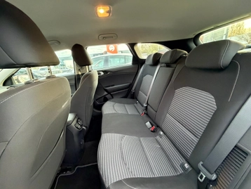 Image véhicule  Kia CEED SW PHEV BUSINESS (15)