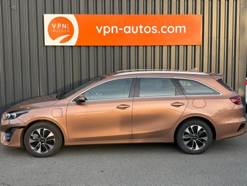 Image véhicule  Kia CEED SW PHEV BUSINESS (1)