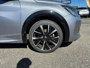 Image véhicule  Peugeot 208 (9)