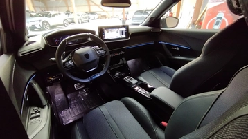 Image véhicule  Peugeot 2008 (10)