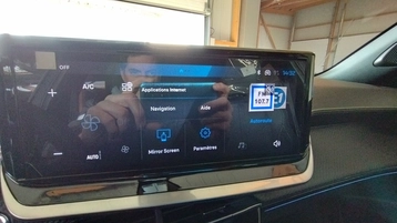 Image véhicule  Peugeot 2008 (17)