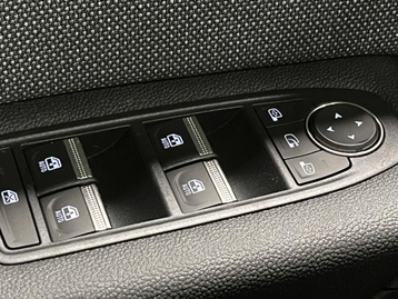 Image véhicule  Renault CAPTUR (26)