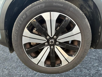 Image véhicule  Volvo XC40 (6)