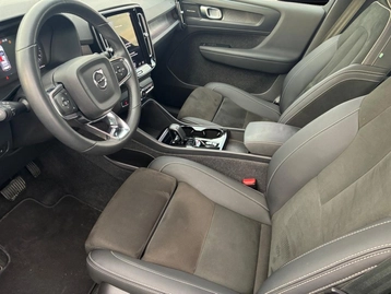Image véhicule  Volvo XC40 (17)
