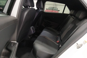 Image véhicule  Volkswagen T-ROC (14)