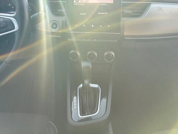 Image véhicule  Renault ARKANA (28)