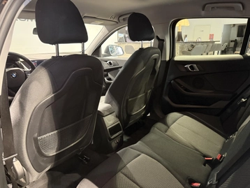 Image véhicule  BMW SÉRIE 1 (44)