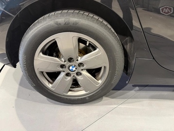 Image véhicule  BMW SÉRIE 1 (29)