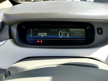 Image véhicule  Renault ZOE (9)