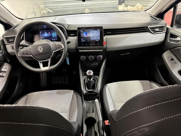 Image véhicule  Renault CLIO (20)