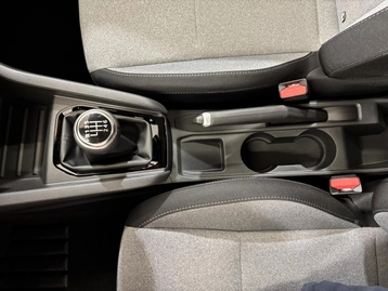 Image véhicule  Renault CLIO (16)