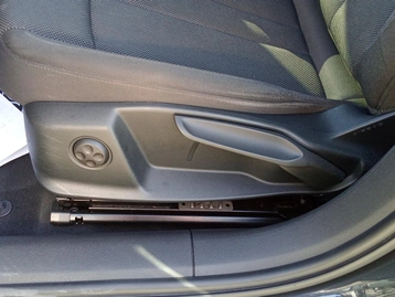 Image véhicule  Audi A4 AVANT (28)