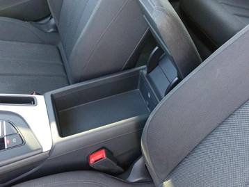 Image véhicule  Audi A4 AVANT (29)