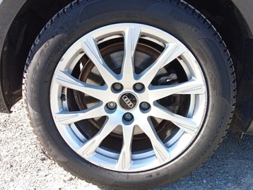 Image véhicule  Audi A4 AVANT (25)