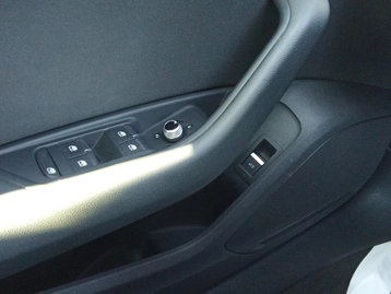 Image véhicule  Audi A4 AVANT (31)