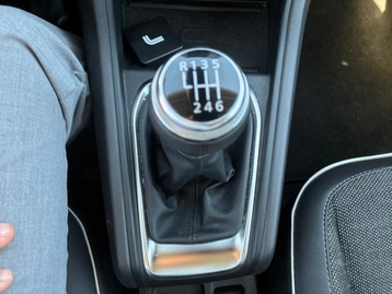 Image véhicule  Renault CAPTUR (35)