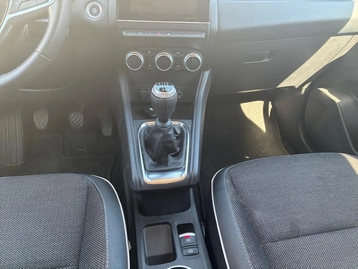 Image véhicule  Renault CAPTUR (31)