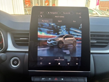 Image véhicule  Renault CAPTUR (29)