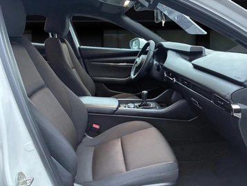 Image véhicule  Mazda MAZDA 3 (10)