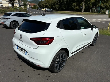 Image véhicule  Renault CLIO V (4)