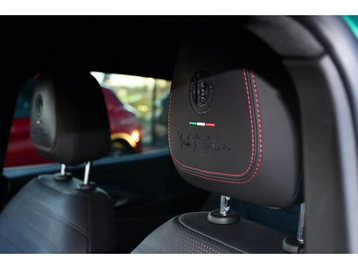 Image véhicule  Alfa Romeo TONALE (21)