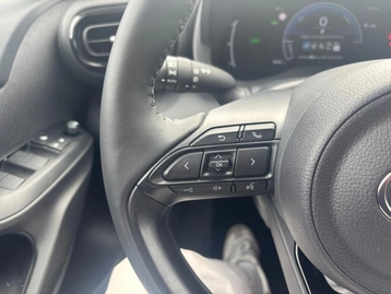 Image véhicule  Toyota YARIS CROSS (25)