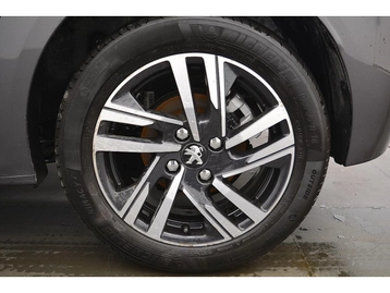 Image véhicule  Peugeot 208 (2)