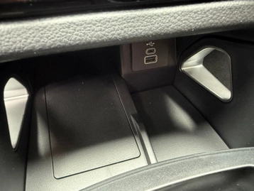 Image véhicule  Ford RANGER DOUBLE CABINE (28)