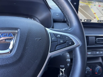 Image véhicule  Dacia SANDERO (11)