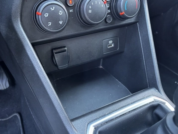 Image véhicule  Dacia SANDERO (24)