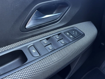 Image véhicule  Dacia SANDERO (29)