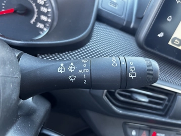 Image véhicule  Dacia SANDERO (12)