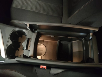 Image véhicule  Peugeot 5008 (11)