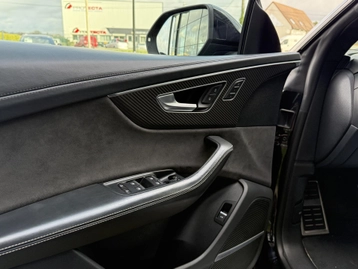 Image véhicule  Audi RS Q8 (40)