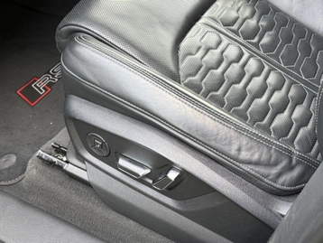 Image véhicule  Audi RS Q8 (41)