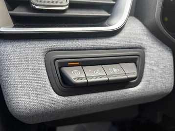 Image véhicule  Renault CLIO (26)