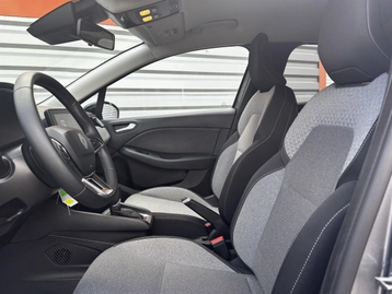 Image véhicule  Renault CLIO (3)