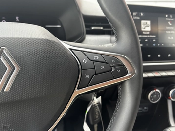 Image véhicule  Renault CLIO (12)