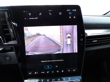 Image véhicule  Renault MEGANE E-TECH (17)