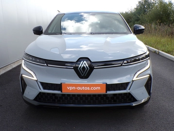 Image véhicule  Renault MEGANE E-TECH (2)