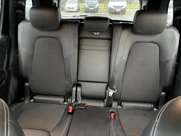 Image véhicule  Mercedes GLB (43)