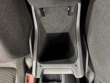 Image véhicule  Volkswagen TAIGO (17)