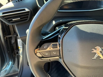Image véhicule  Peugeot 2008 (15)