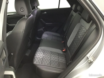 Image véhicule  Volkswagen T-ROC (11)