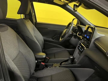 Image véhicule Toyota YARIS CROSS (10) Image véhicule Toyota YARIS CROSS (10)